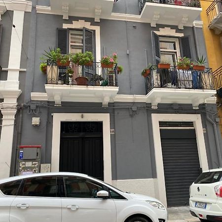 Apartmán Casaro Stazione Bari Exteriér fotografie